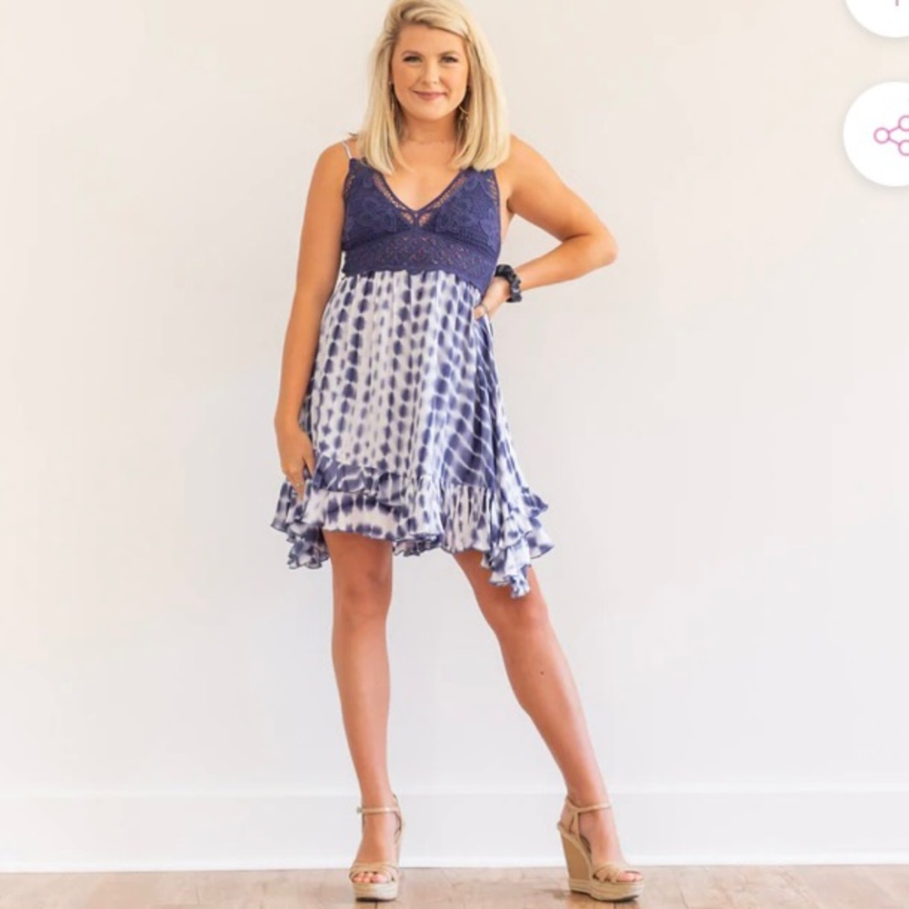 Boho blue tie dye dress, size large (fits 8-10)